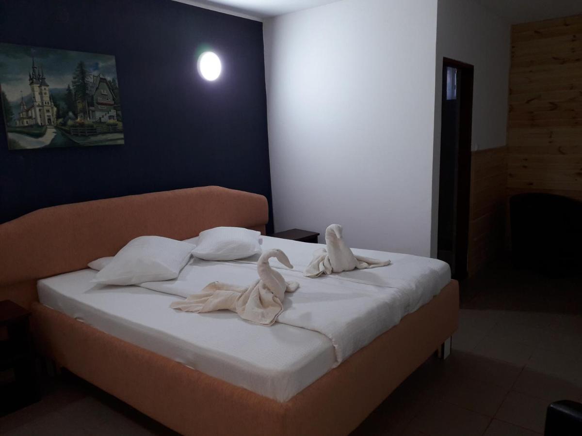 穆里吉奥尔 Casa Chitu旅馆 外观 照片
